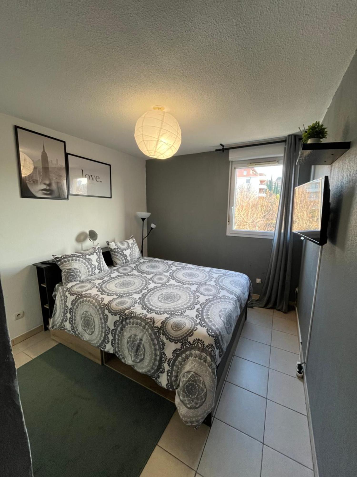 Appartement Spacieux Avec Piscine มาร์กเซย ภายนอก รูปภาพ